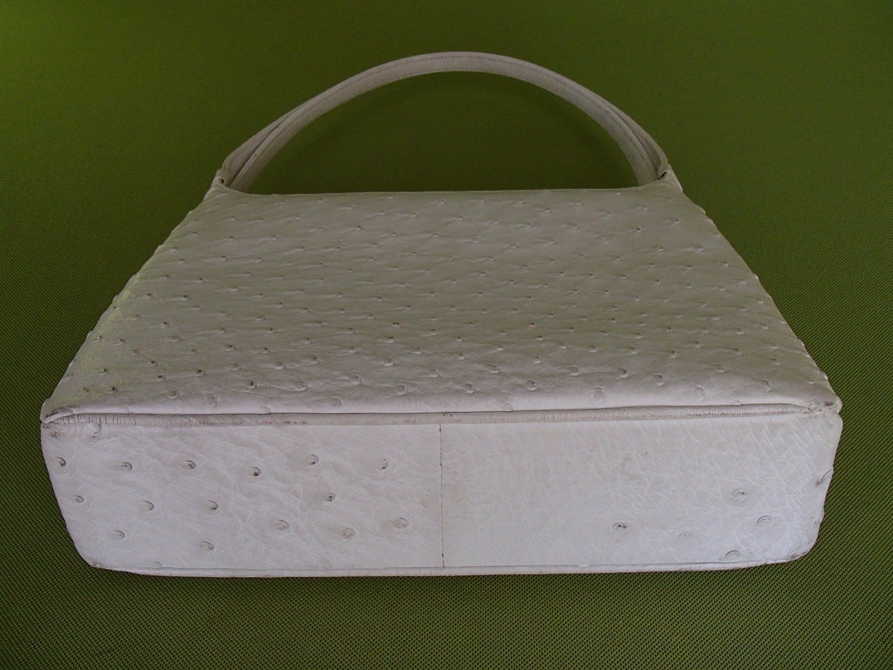 Borse da donna: weisse Vintage Eidechsleder Tasche – Usato da Schöfflisdorf venduto da pullux 3