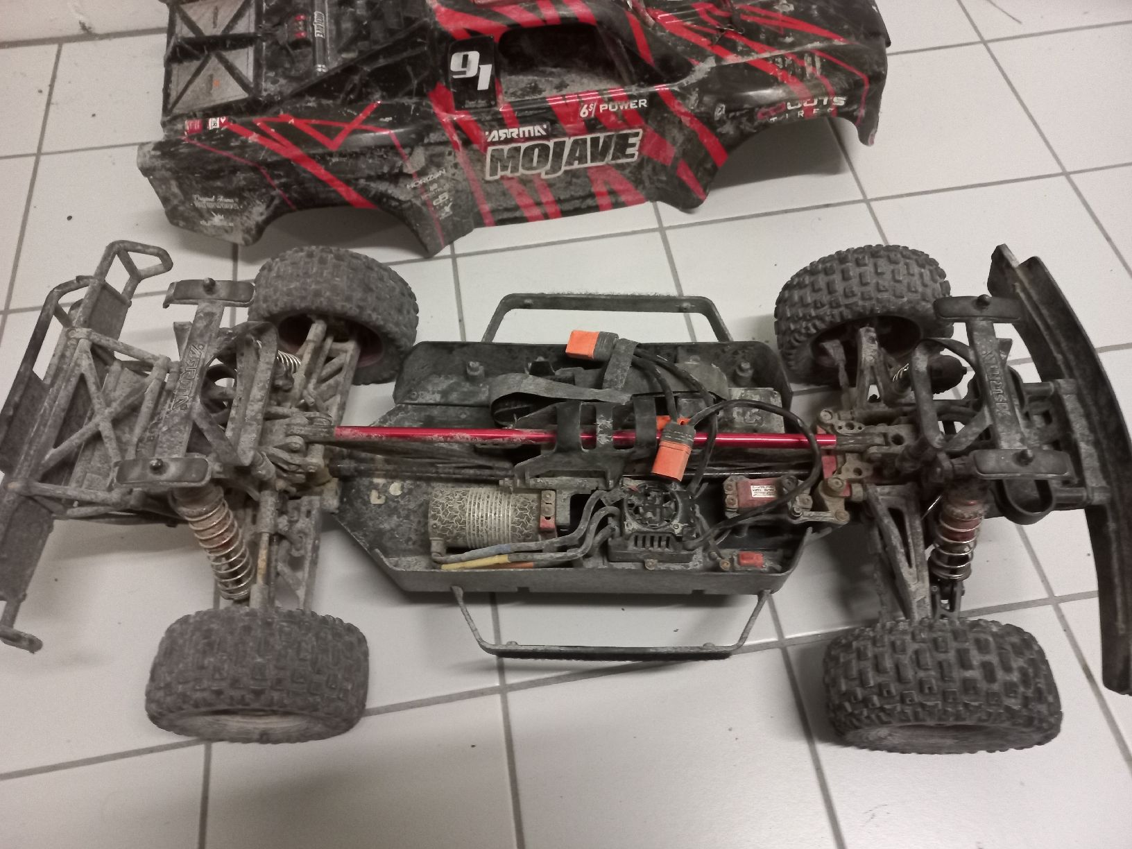 Arrma Modellismo RC: arrma mojave 6s – Usato da Schönenberg ZH venduto da Loecross1 1