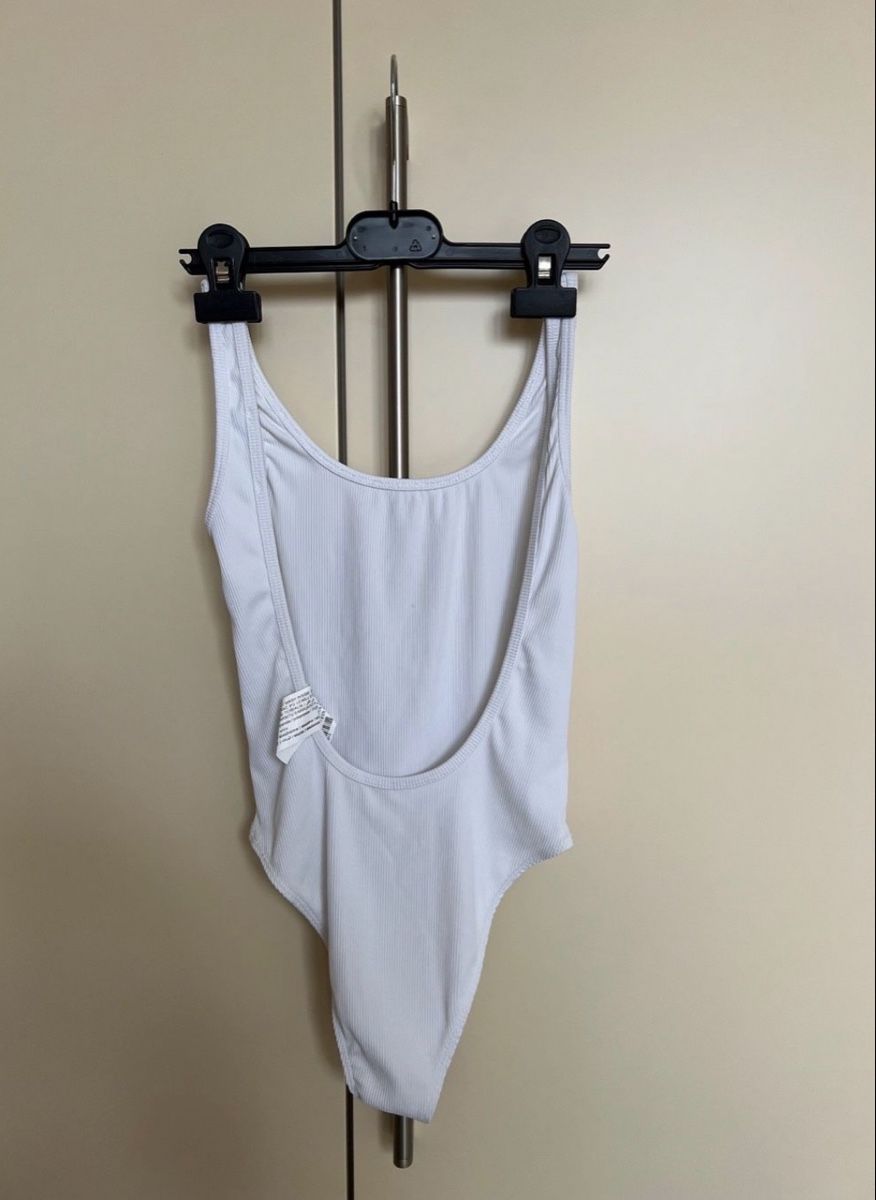 Pull&Bear Tops: Doppelpack Body – D'occasion à Dietikon par Mischi2167 2