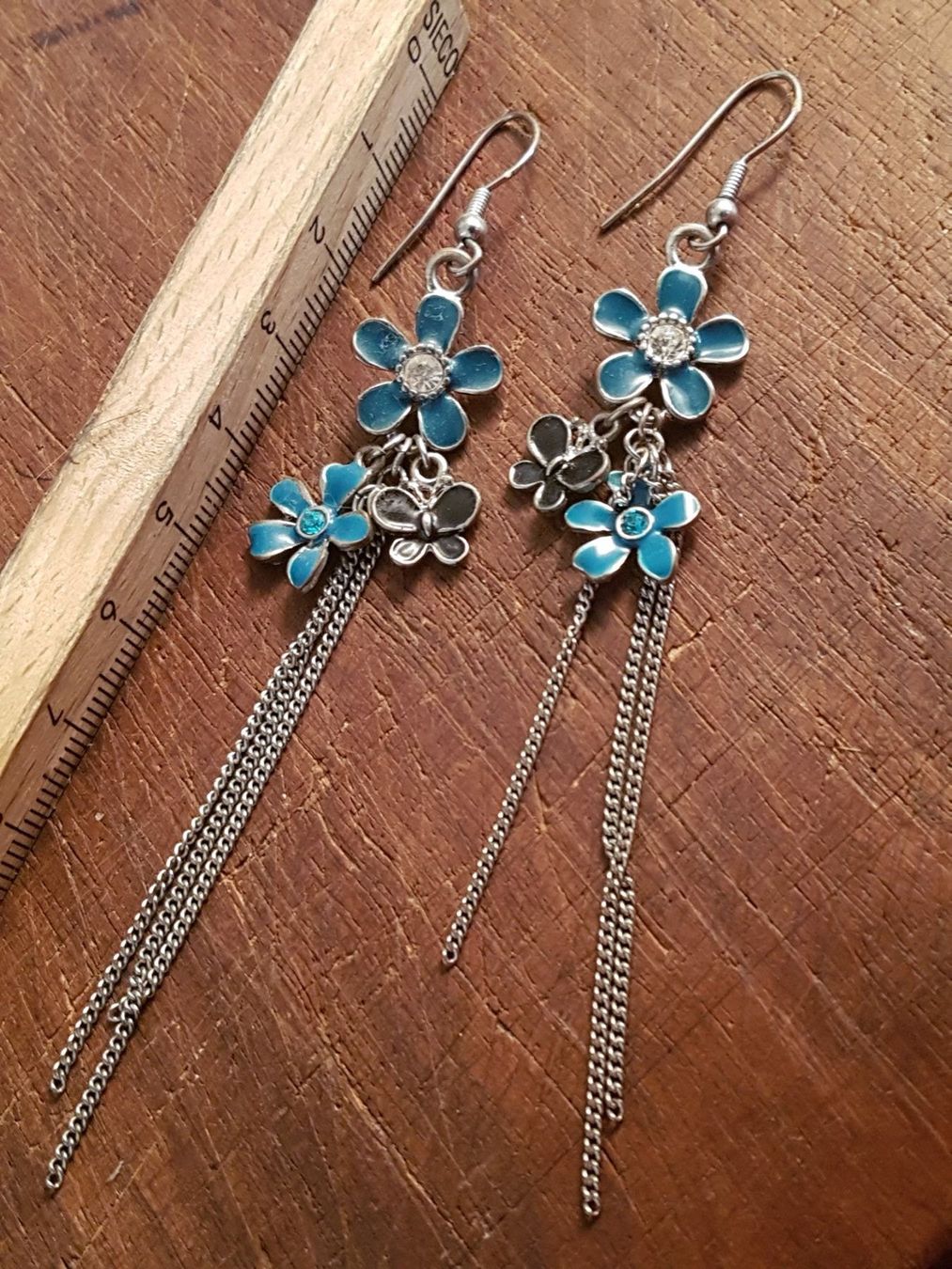 Boucles d'oreille: Ohrhänger Blumen Schmetterling türkis silberfarben glitzrig – D'occasion à Ettingen par Maranathatalitha 3