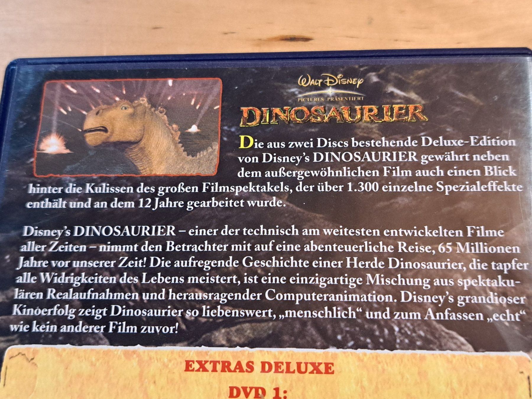 Tutti i DVDs: DVD DINOSAURIER, Walt Disney, 2-Disc Deluxe Edition – Usato da Unterseen venduto da Kanica 3