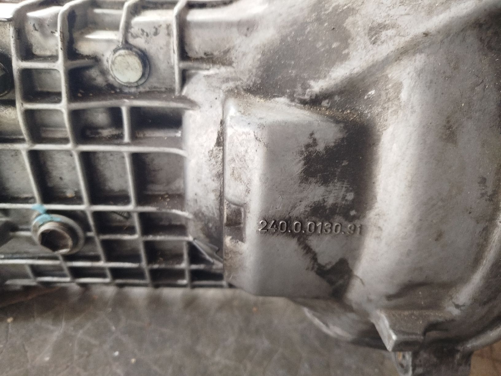 BMW Tutti pezzi di ricambio auto: boîte à vitesse Bmw 320 E30 – Usato da Neuchâtel venduto da lyd_67kk 2