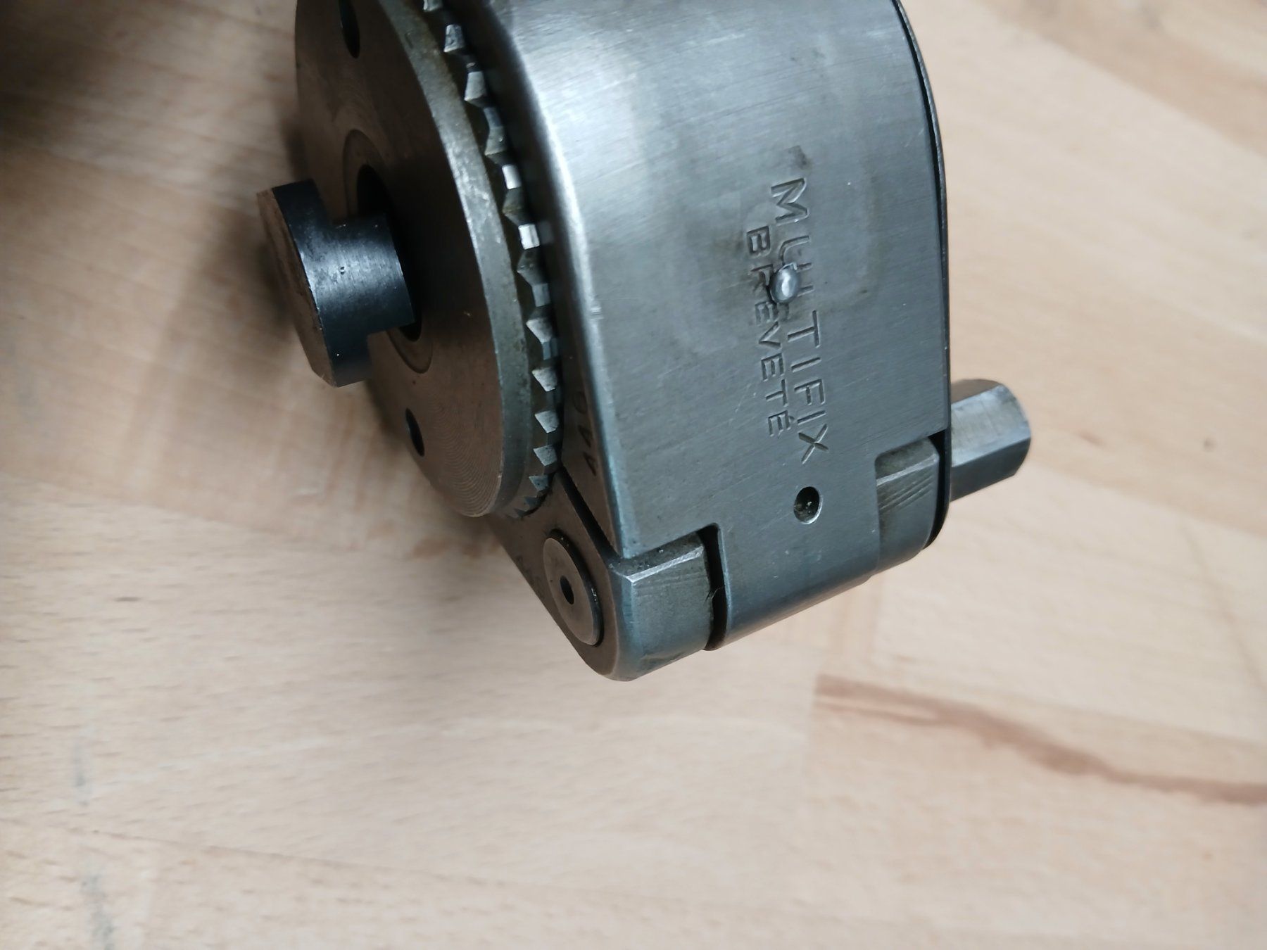 Multifix Alle Werkzeuge: Multifix – Gebraucht aus sorvilier von turbolette 1