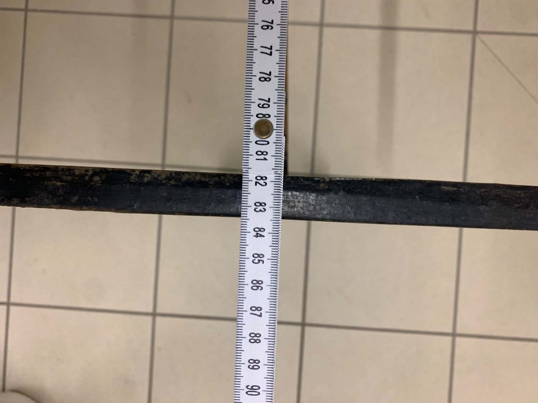 Altri mobili: Pieds de table en fonte. – Usato da Vessy venduto da Panpan2 5