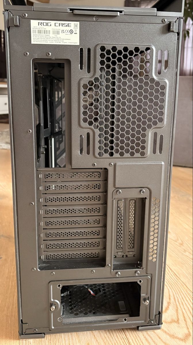 Asus Boîtiers: Boîtier ASUS ROG Strix Helios – D'occasion à Sâles (Gruyère) par Xya75 7
