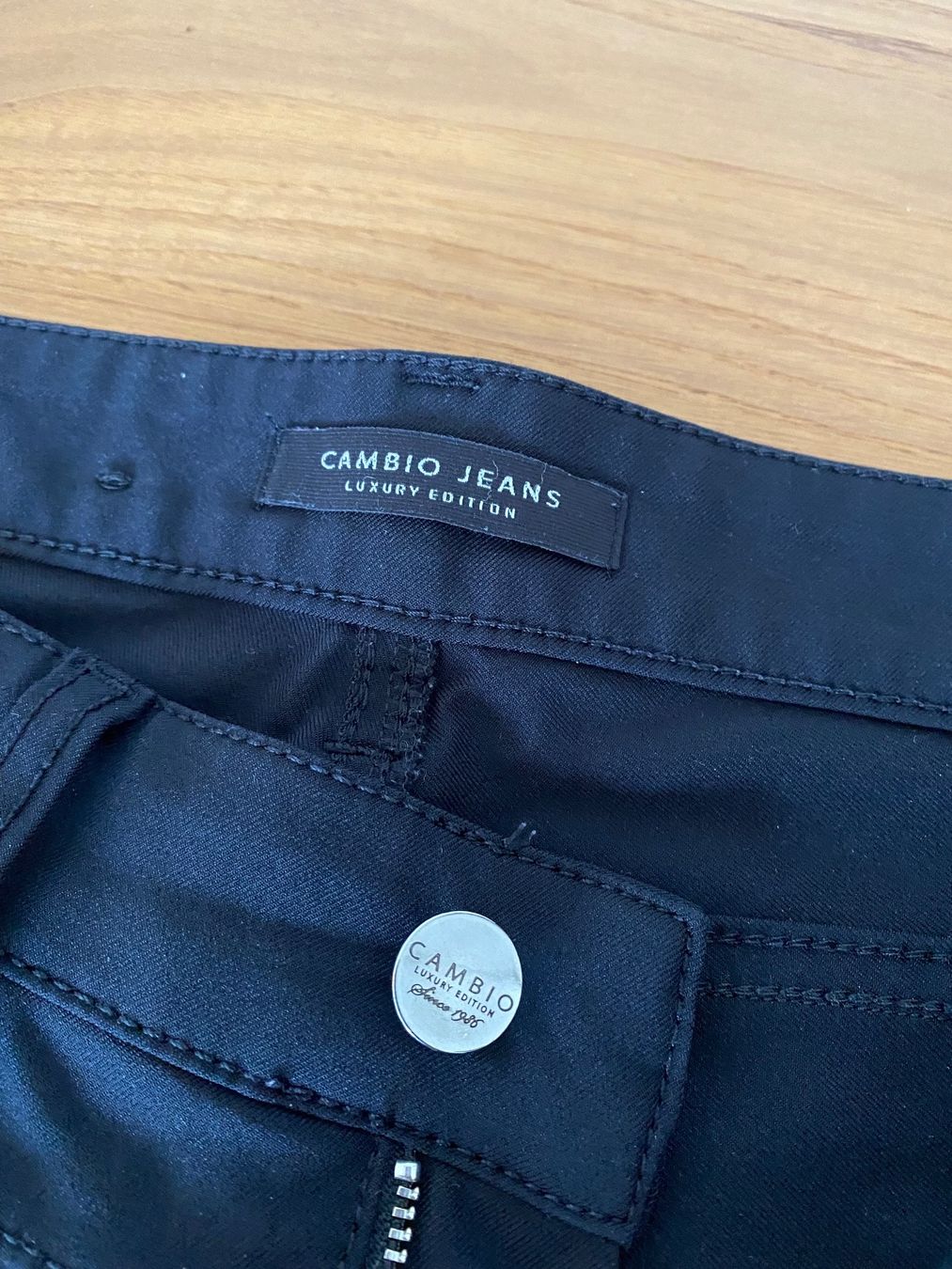 Cambio Jeans: Hose von Cambio Jeans – Gebraucht aus Sissach von laura.x4 3