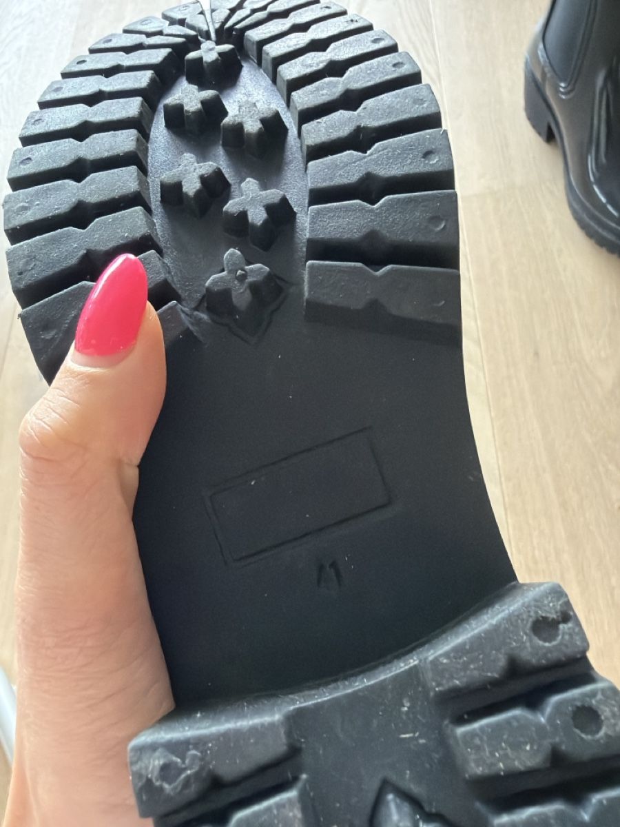 Scarpe da donna: Regenstiefel Gr 41  – Usato da Affoltern am Albis venduto da TanGotan 2