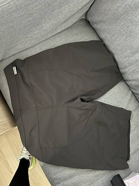 Pantaloni: Bikehose Maloja – Usato da Buttisholz venduto da Katja_H 2