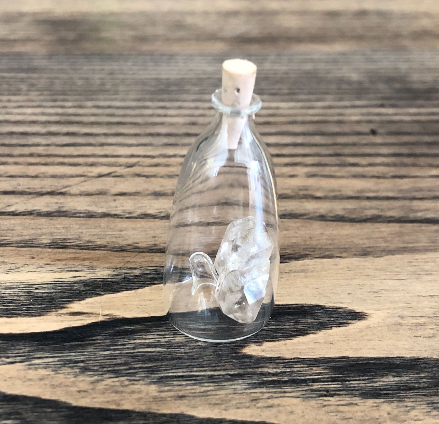 Altro in Stoviglie & Bicchieri: Vintage Glücksbringer Mini Flasche mit Bergkristall – Usato da Berg am Irchel venduto da Zweiti_Chance 1