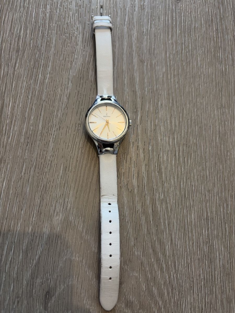 Uhren: Armbanduhr  – Gebraucht aus Starrkirch-Wil von loa_97tf