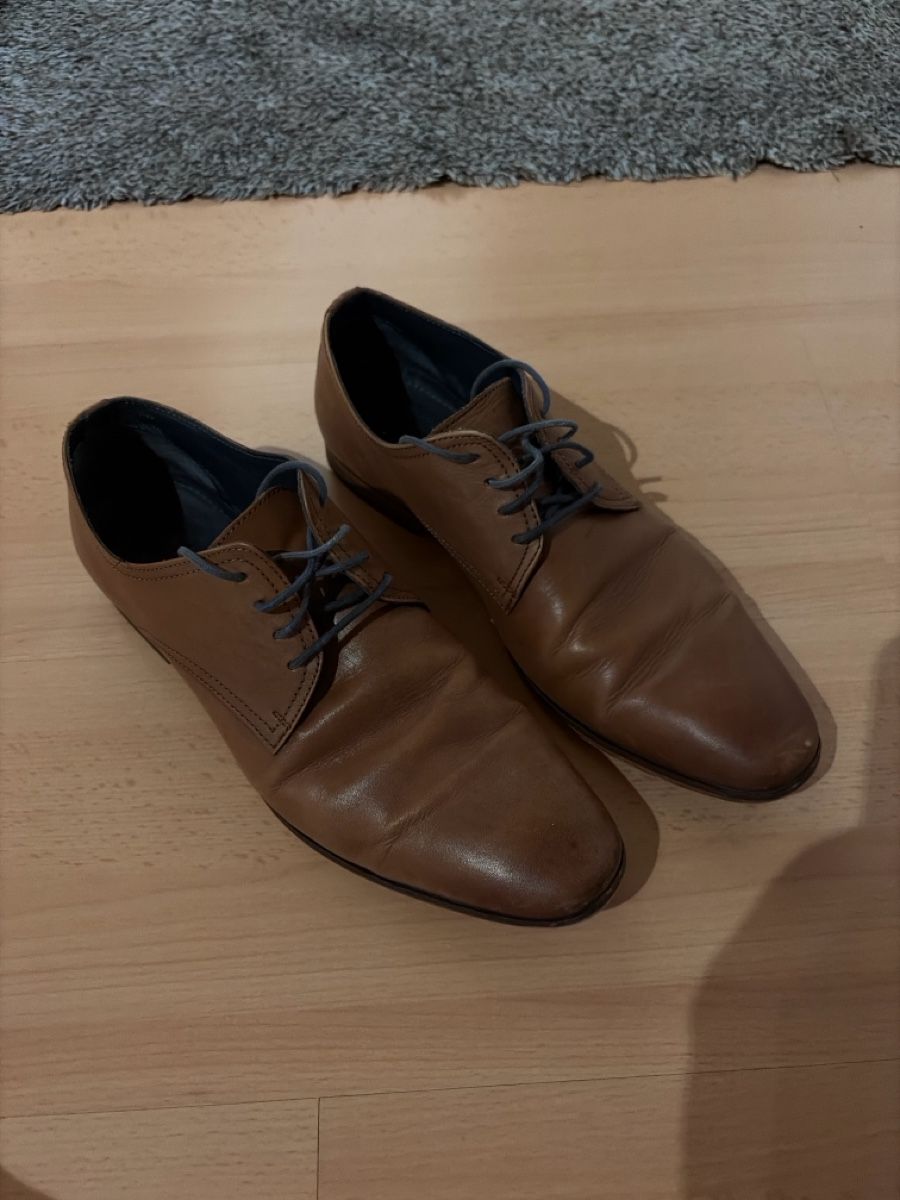 Herrenschuhe: Braune Lederschuhe Grösse 43 – Gebraucht aus Kreuzlingen von yve_h2db