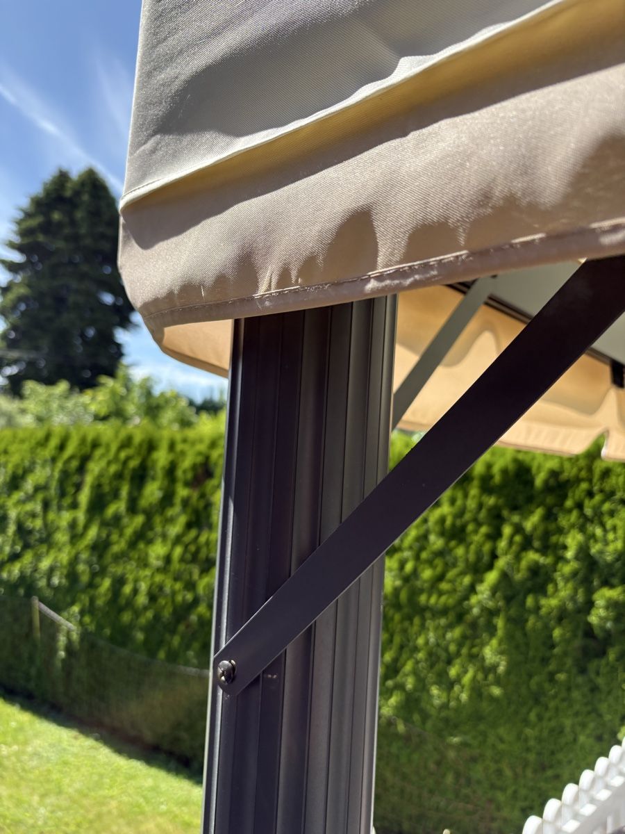 Tende & Padiglioni: Pavillon de jardin Everest – Usato da Vuarrens venduto da Isabellebovay 2