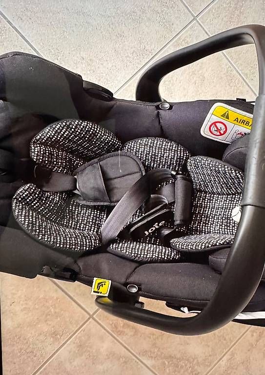 Kinderwagen: Set poussette complet, valeur à neuf 1478.- – Gebraucht aus sonvilier von tif80 1