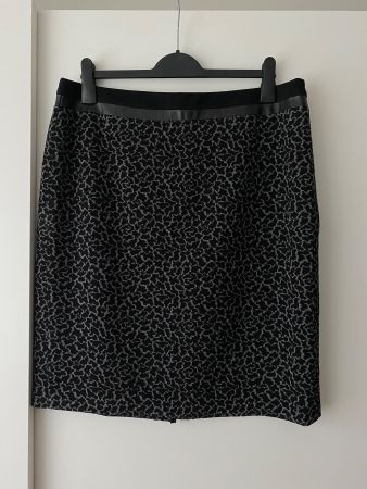Gerry Weber Rock, schönes Leo Muster, Grösse 44