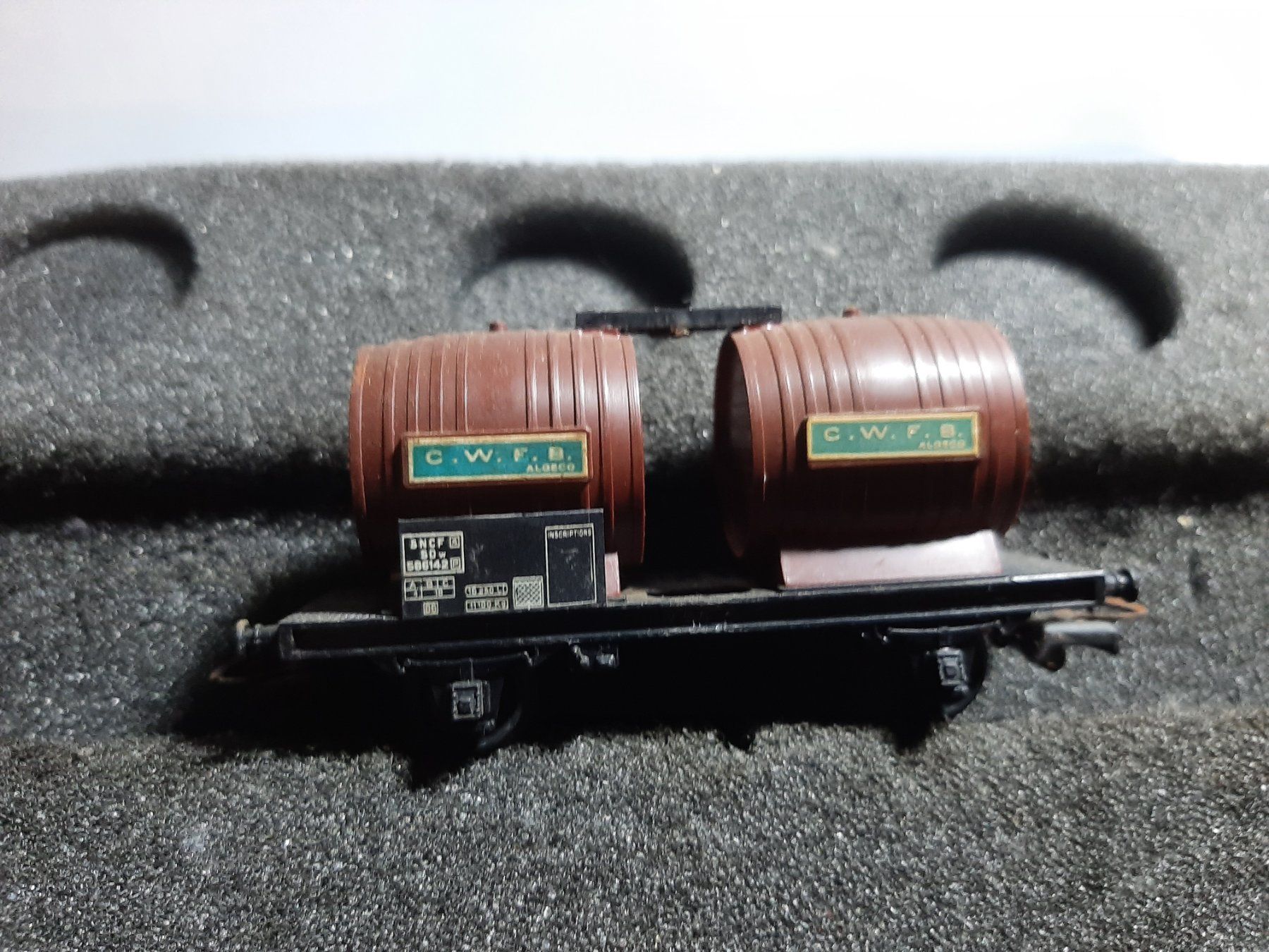 Jouef Modelleisenbahnen: JOUEF CWFB – Gebraucht aus Avully von RIVALIS