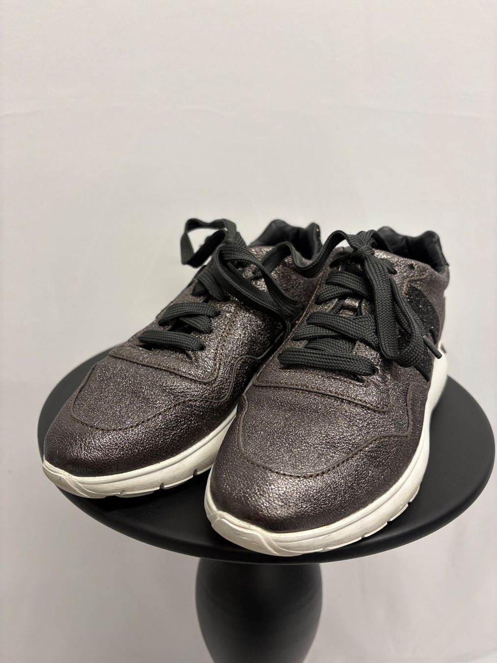 Hogan Damenschuhe: Hogan Sneaker Interactive grau silber Glitzer Gr. 36.5 / 37 – Neu (gemäss Beschreibung) aus Regensdorf von secondchancefashion 2