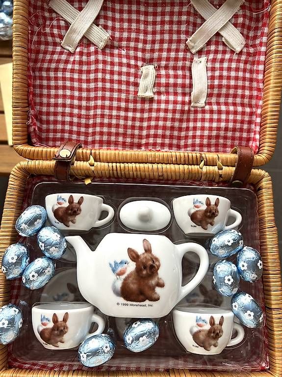 Giocattoli: Dînette lapin en faïence vintage – Usato da Versoix venduto da L_armoire_d_isa