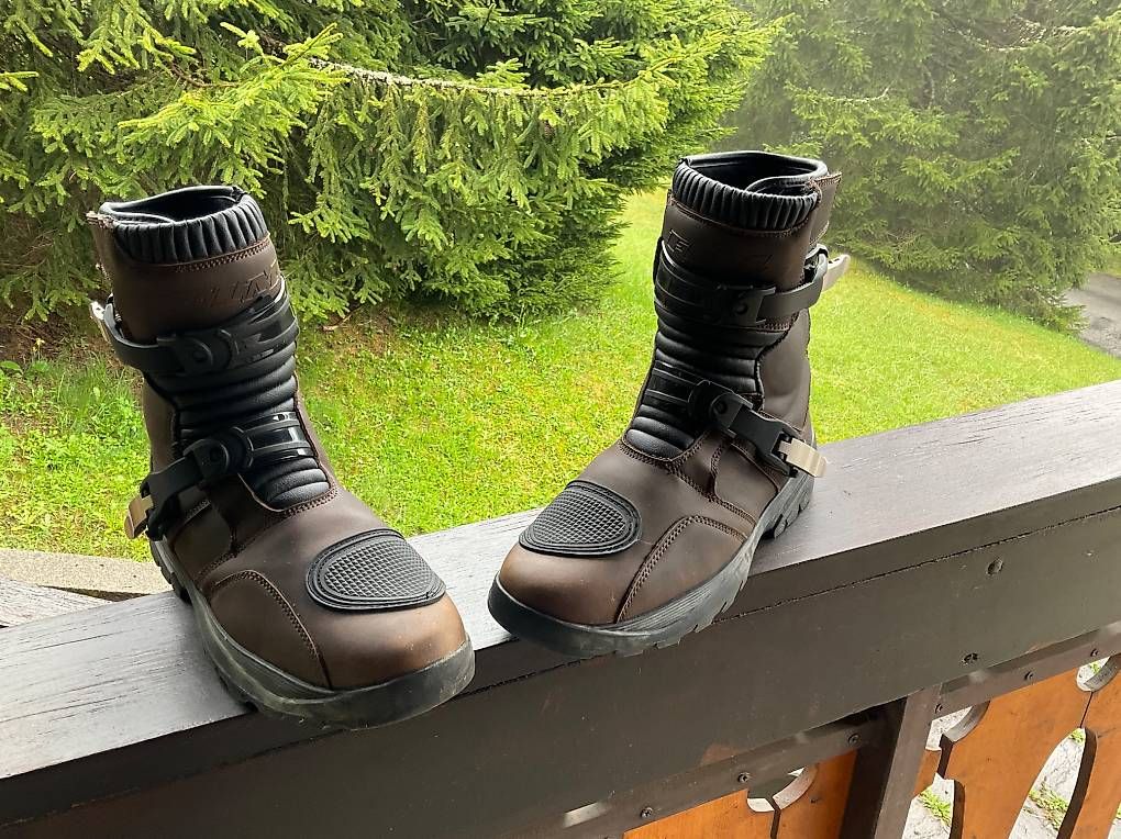 Scarpe da uomo: Bottines de moto – Usato da Bougy-Villars venduto da chr_x2m9 2