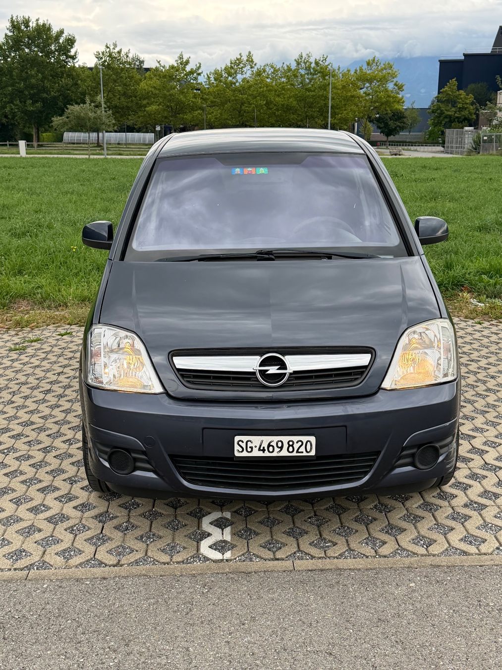 Opel Autos: Opel Meriva – Gebraucht aus Altstätten SG von nuli 1
