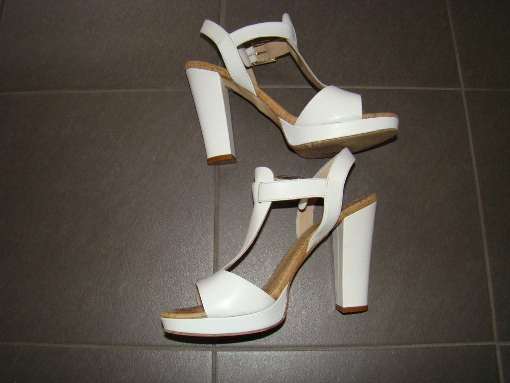 Damenschuhe: Sandale blanche – Neu (gemäss Beschreibung) aus Lussery-Villars von pousinete02 2