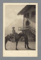 PAYSANS ET PAYSANNES DU VALAIS, *. plis d'angle, voir Scan