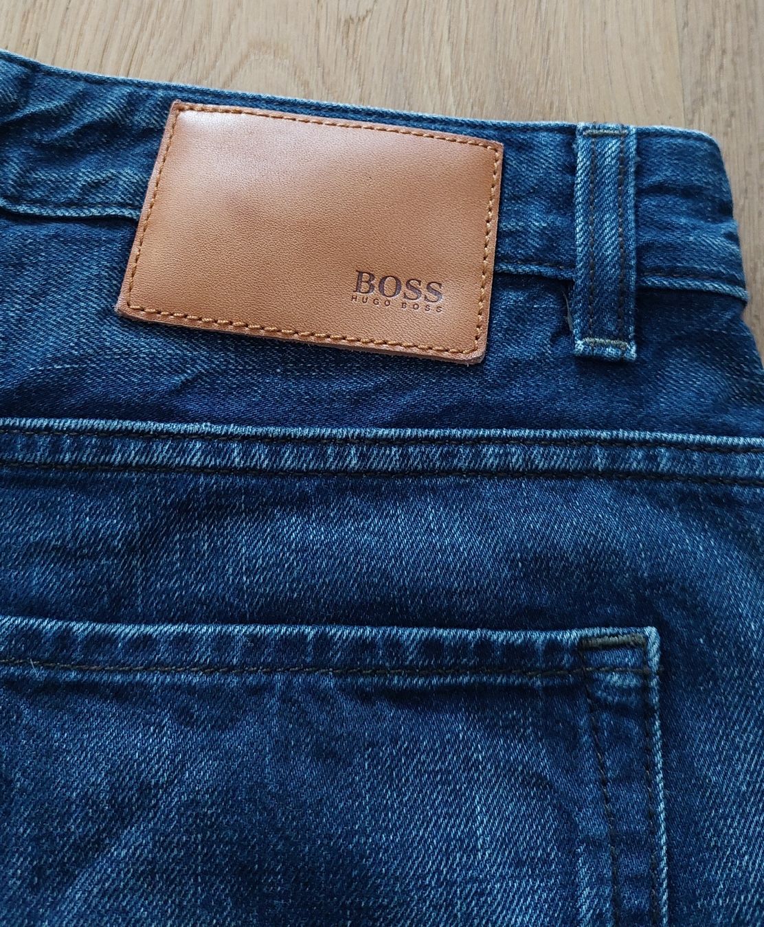 Hugo Boss Jeans: Herren Jeans Hugo Boss 31/32 – Usato da Uetikon am See venduto da sahra777 2