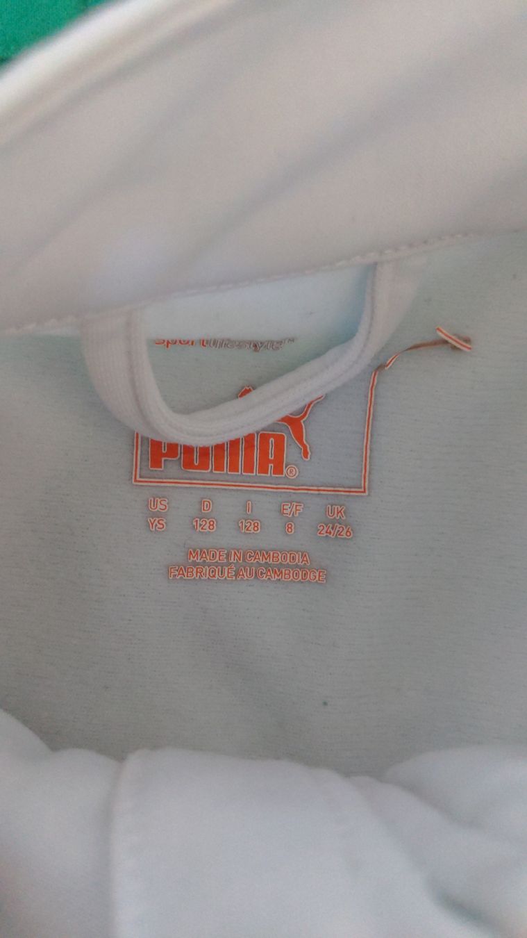 Puma Trainer, Turnhosen & -trikots: Puma Grünstern Ipsach Trainingpullover Paket Gr. 128-152 – Gebraucht aus Sutz von Rawypp 4