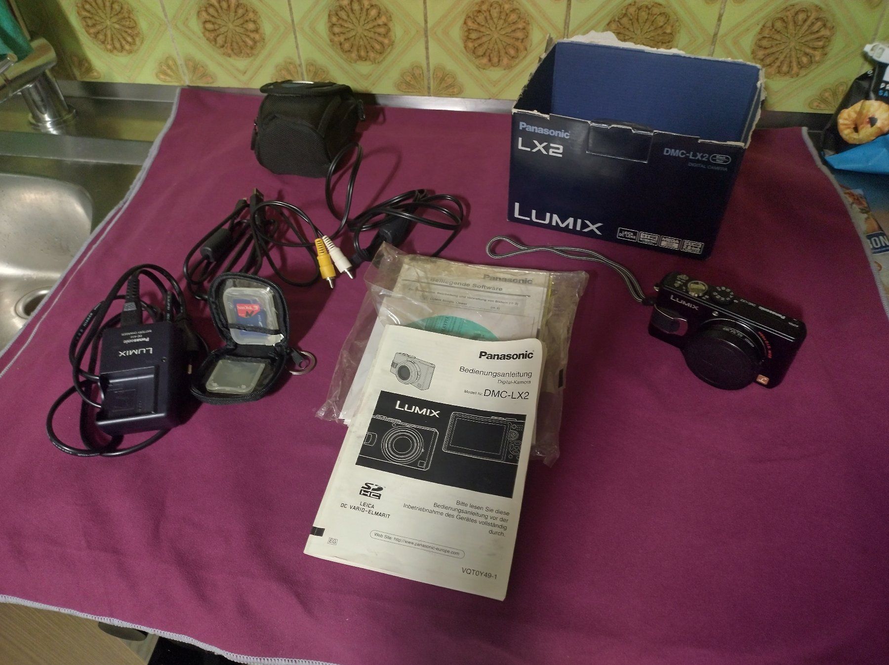 Panasonic Fotocamera: Digital Kamera – Usato da Altbüron venduto da bestatter12