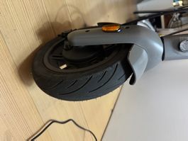 Landi E-Scooter + Accessories