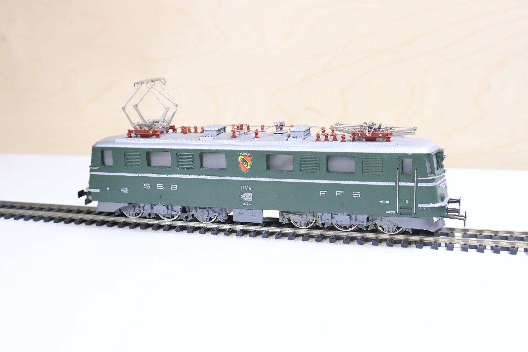 Märklin Trains électriques: Märklin SBB Ae 6/6 E-Lok "Bern" - 3050 - H0 – D'occasion à Winterthur par Monstera 7