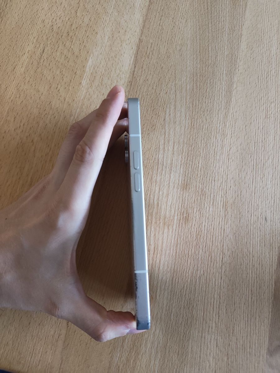 Nothing Telefoni cellulari / Smartphones: Nothing phone (1)  – Usato da Sargans venduto da ser_pl58 3