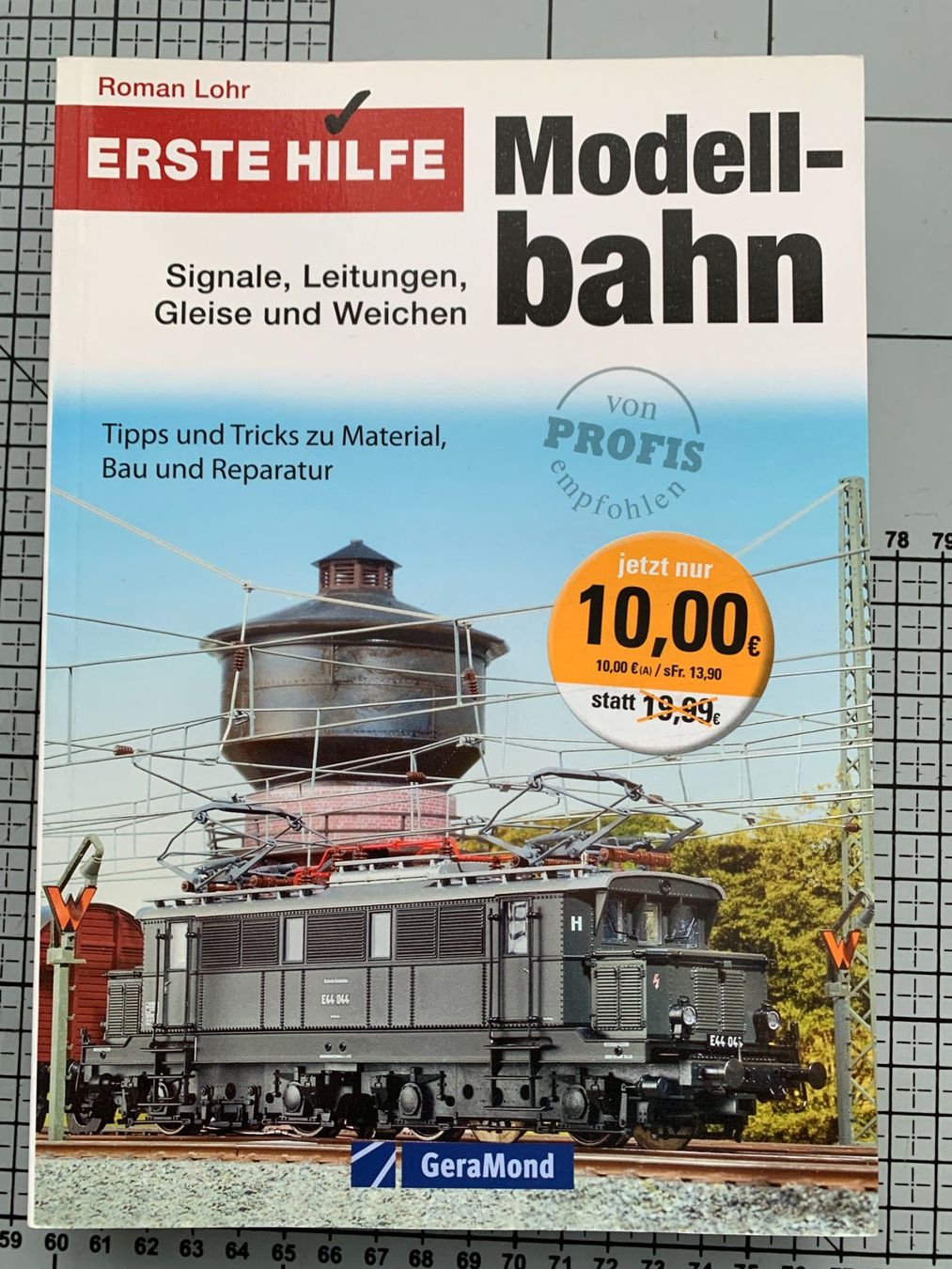 Trains électriques: 2 Bücher von Gera Mond für Modellbahn – Neuf (Voir description) à Belp par capowiga