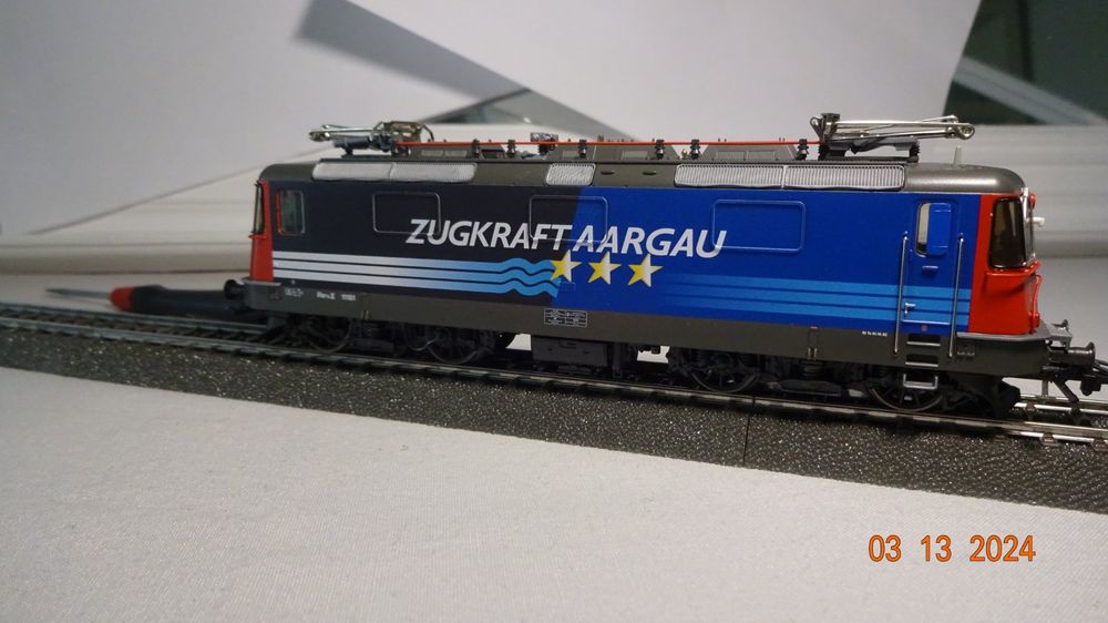 Märklin 37306 RE 4/4 11181 ZUGKRAFT AARGAU fmx (Neu (gemäss ...