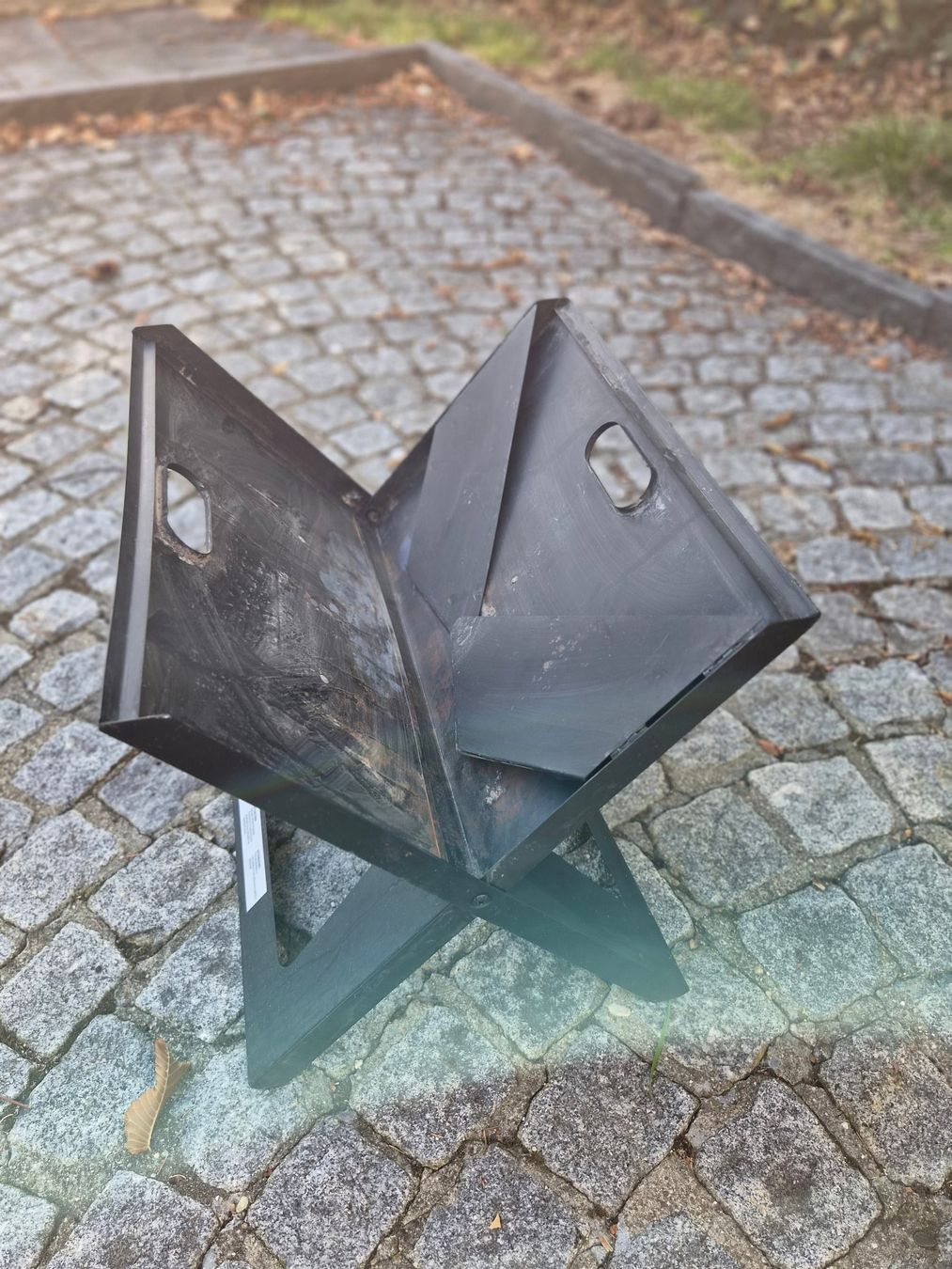 Griglie: Tragbarer Camping-Grill – Usato da Zürich venduto da Ramlee 4