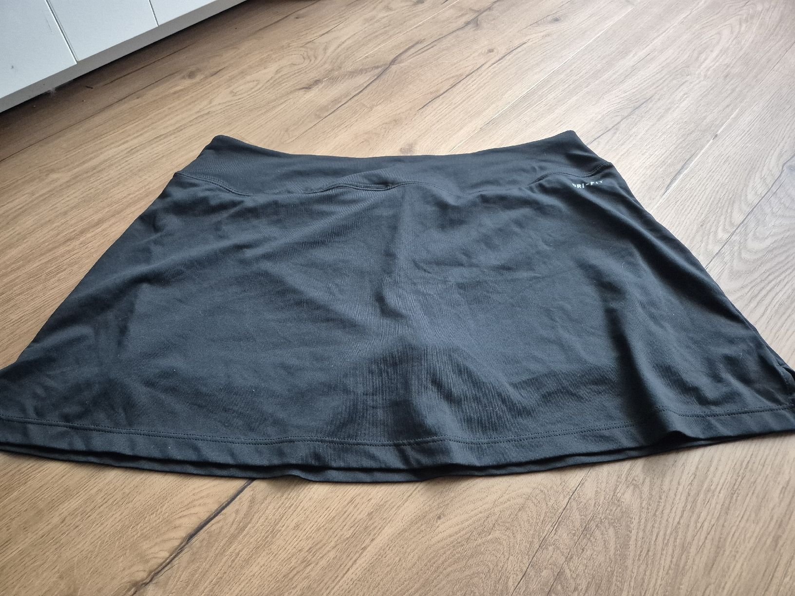 Nike Gonne: Nike Skort Gr. L – Usato da Wil SG venduto da FionaSmile 1