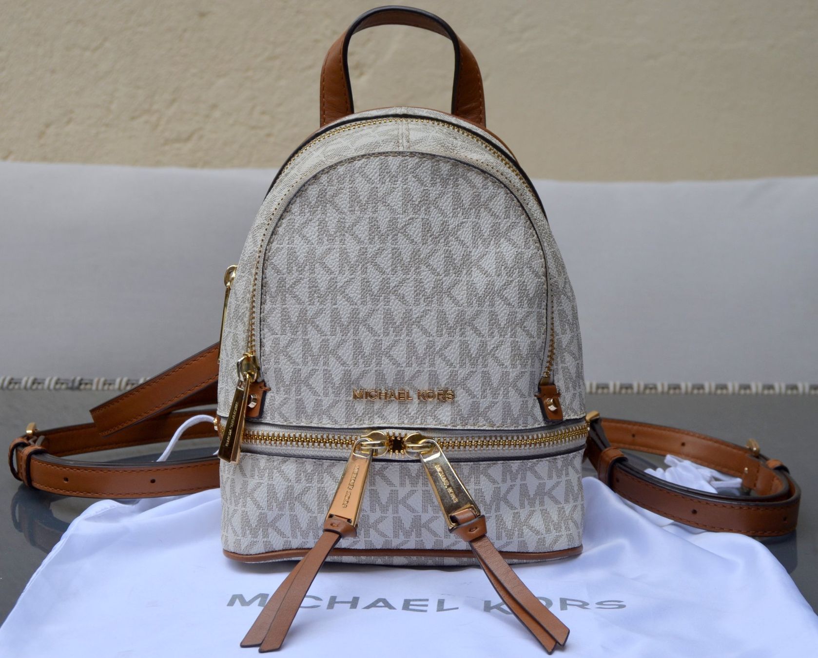 Michael Kors Zaini: Michael Kors Rhea Mini  Rucksack / sac à dos – Usato da Collonges venduto da arashee