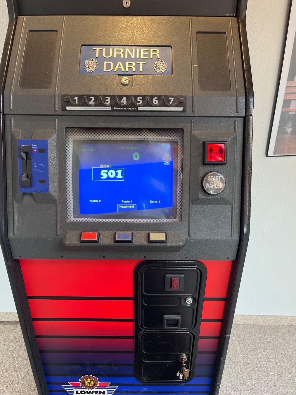 Freccette: Dartautomat Löwen Turnier Dart gebraucht – Usato da Wettingen venduto da kw9_d8y7 4