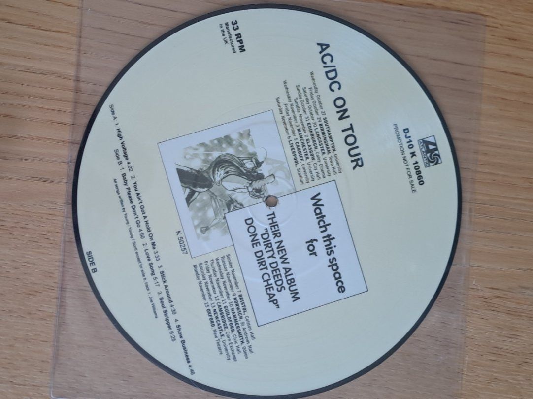 Dischi in vinile: AC/DC Vinyl – Usato da Bitsch venduto da jajo79076 2