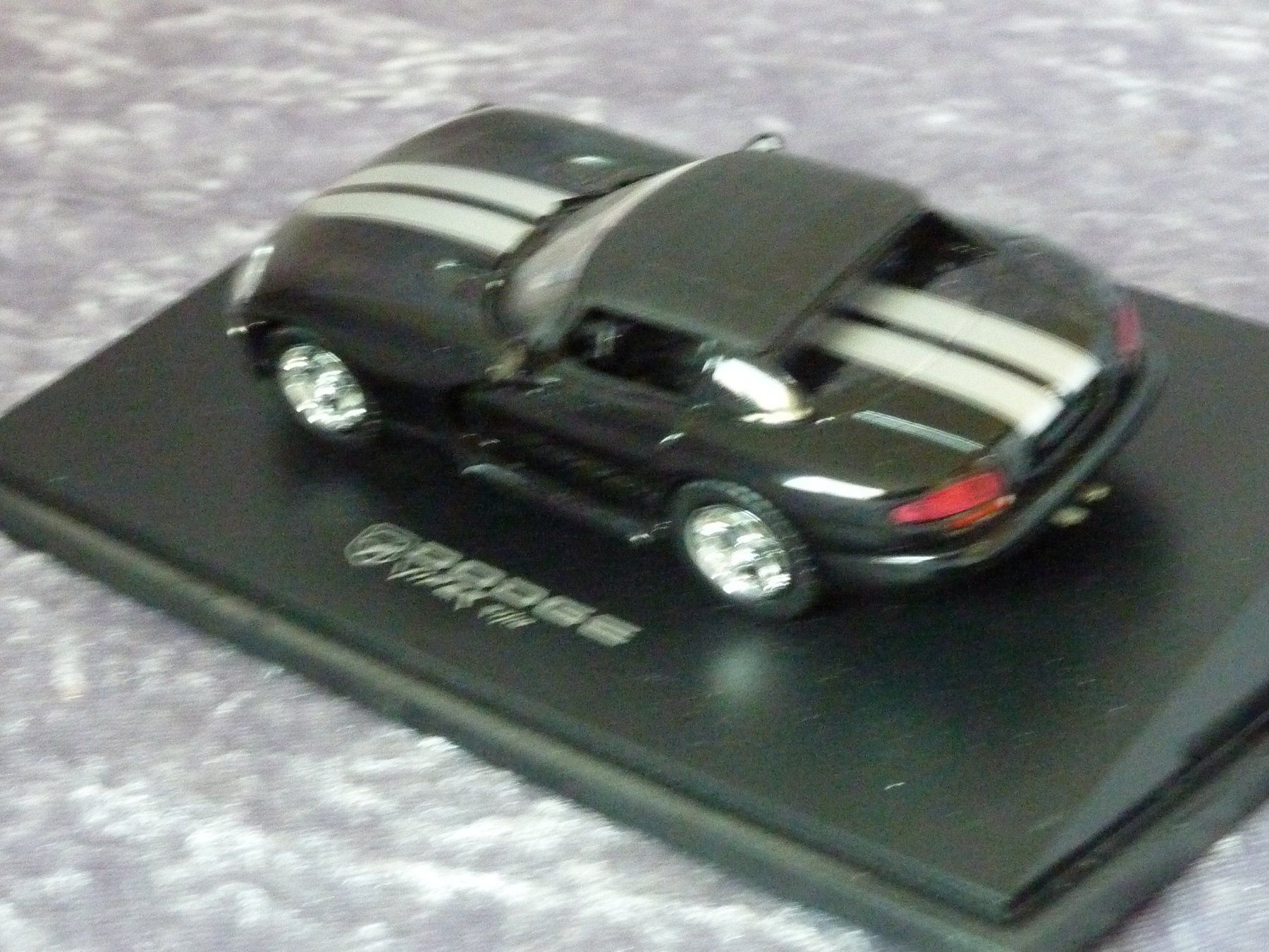 Dodge Modellini d'auto: Dodge Viper RT/10 Black 1:43 – Nuovo e nell'imballaggio originale da Dürrenäsch venduto da modellautos4you 1