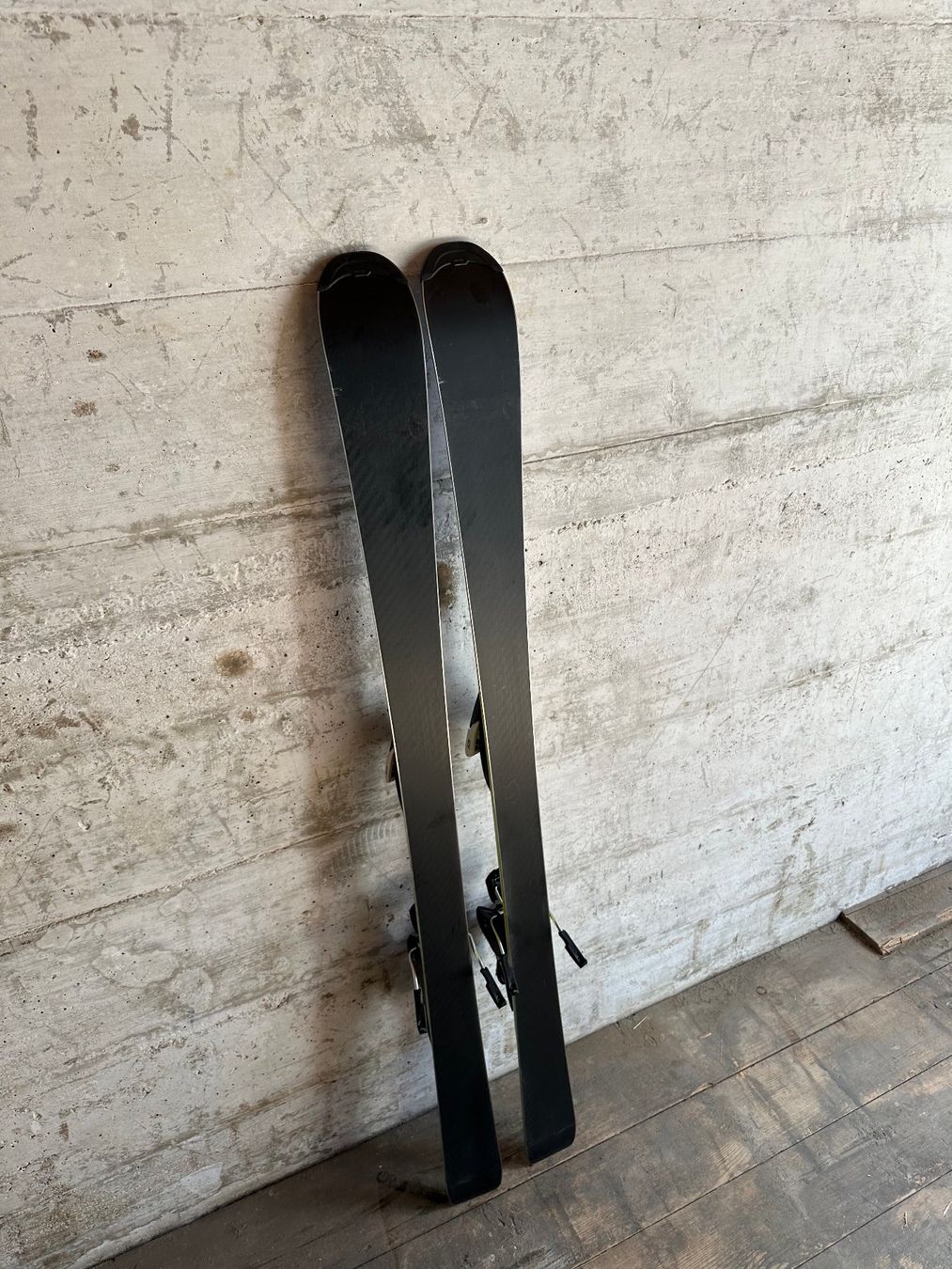 Sci: Salomon Kinderski 130cm – Usato da Emmenbrücke venduto da karkarkar 4