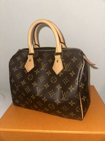 Louis Vuitton Speedy Monogram – Top Zustand mit Box & Dustb