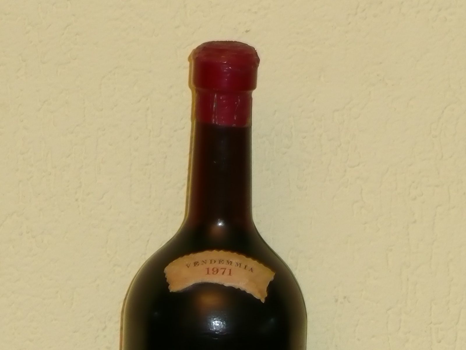 Vino: Ruffino " Riserva Ducale Chianti Classico 1971 " – Usato da Kriens venduto da Taurus12 5