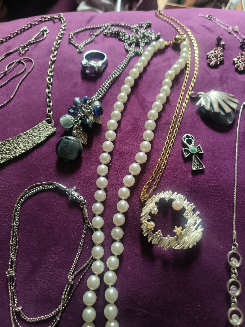 Altri gioielli: lot bijoux diverses  – Usato da Pampigny venduto da Nathbn 2