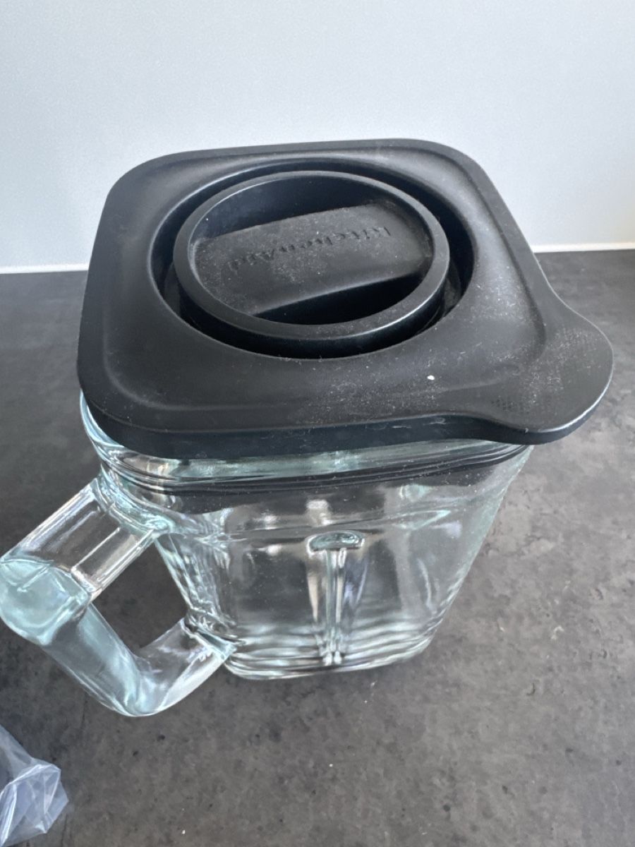 Kitchenaid Küchengeräte: Kitchen Aid Deckel für Blender – Neu und originalverpackt aus Thalwil von Nifili