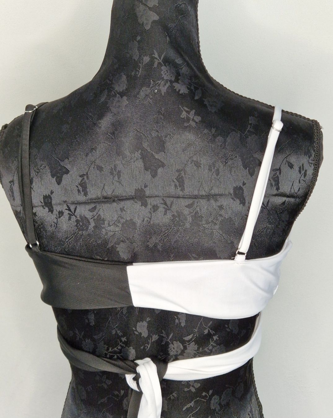 Badekleider & Bikinis: NEU Bikini Gr M/L schwarz weiss – Neu (gemäss Beschreibung) aus Nendeln von Zopfie_ 3