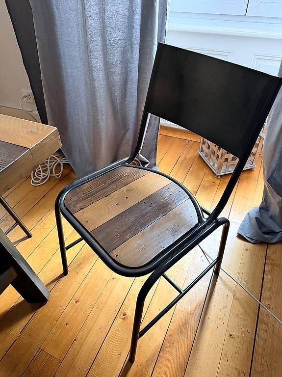 Set di tavolo e panche: Ensemble de salle à manger avec table, banc et 4 chaises – Usato da Cossonay-Ville venduto da robin_b 2