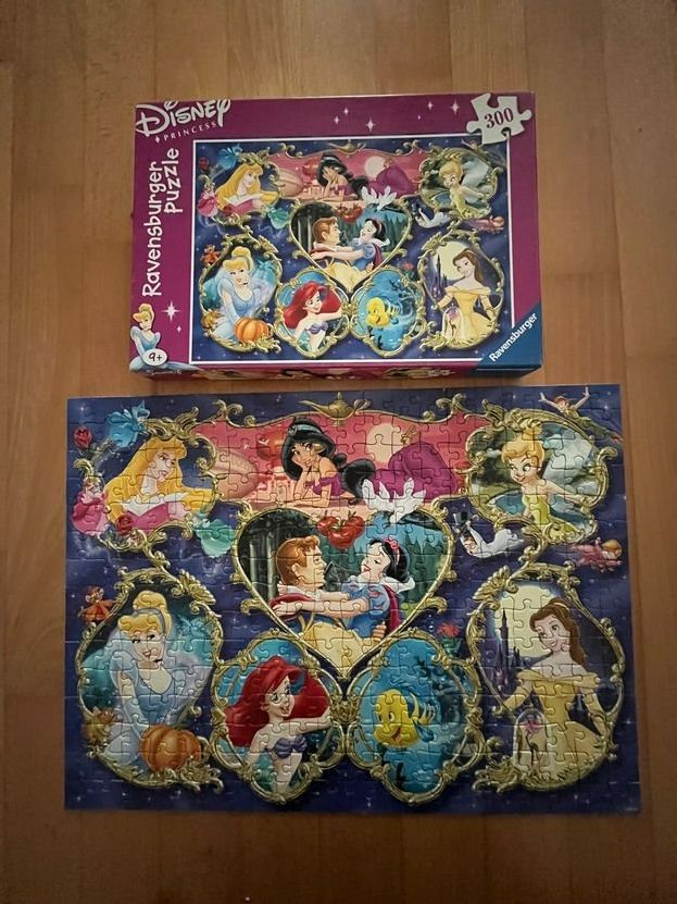 Disney Puzzles: 4 Prinzessinen-Puzzles "Disney" – Gebraucht aus Muttenz von Juvenile33 8