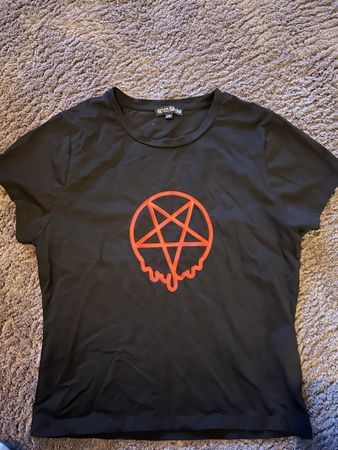 Gothic T-Shirt mit Pentagramm Motiv, Grösse L, 40