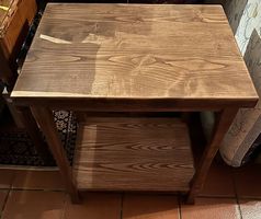 Mobile in legno massiccio 