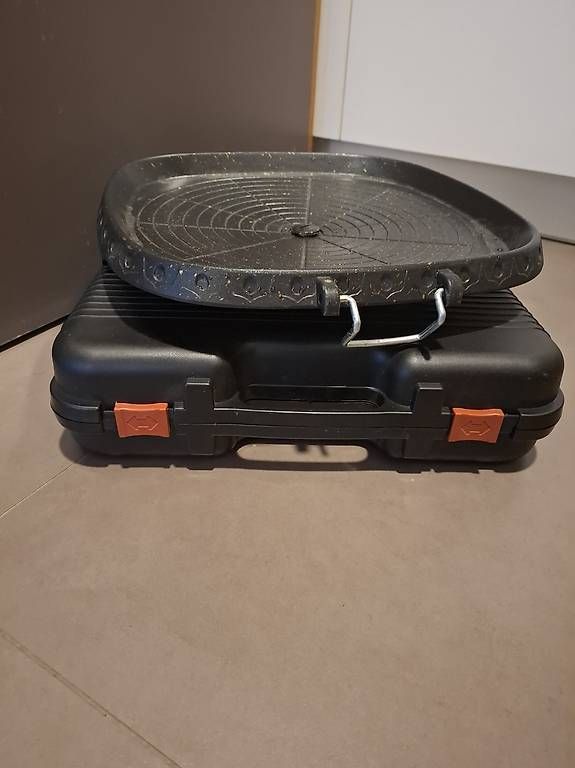 Griglie: Grill a gaz Coréen – Usato da Blonay venduto da Veve14